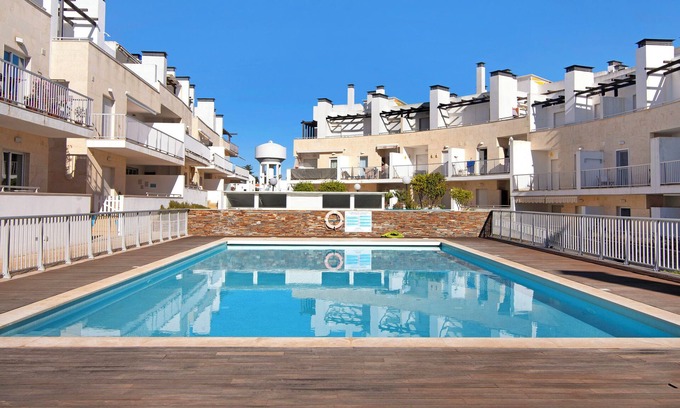 Santa Luzia Apartment | Apartment "Maré Cheia SL015" with Shared Pool & Wi-Fi