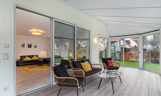 Calmbach Apartment | Apartment 'Mit Wintergarten' with Private Terrace, Private Garden and Wi-Fi