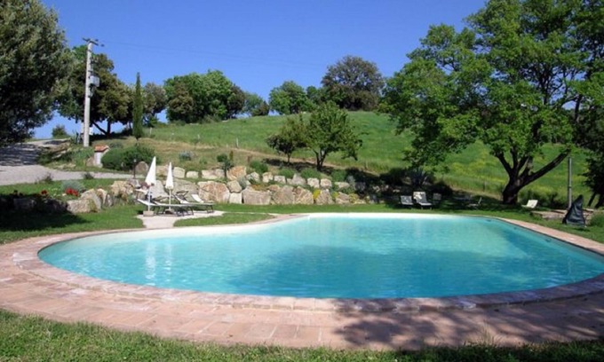 Seggiano House | Apartment Monte Amiata with Mountain Views
