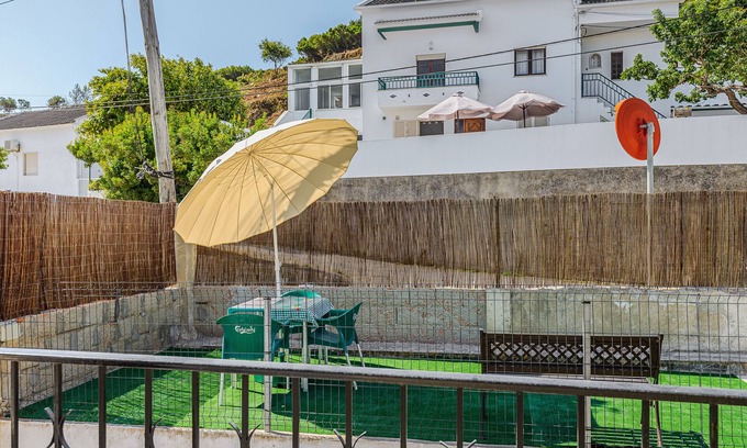 Sampaio Apartment | Apartment 'My Vintage House' with Mountain View, Wi-Fi and Air Conditioning