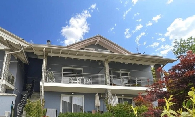 Ghevio House | Apartment near Lake Maggiore