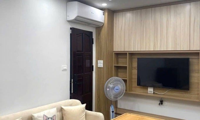 Yen Phu Apartment | Apartment near West Lake, fully furnished, nice view, large balcony.