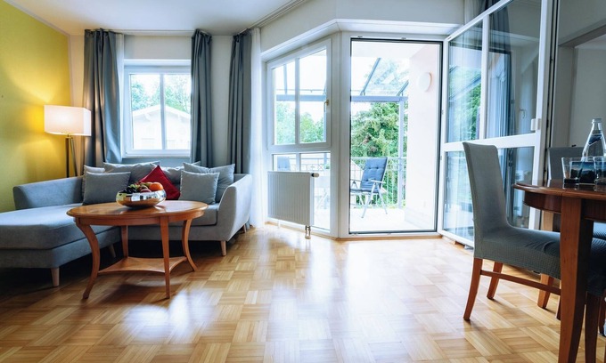 Gmain Apartment | Apartment no. 14, 42sqm, shower/WC, living/bedroom, wonderful south-facing balcony