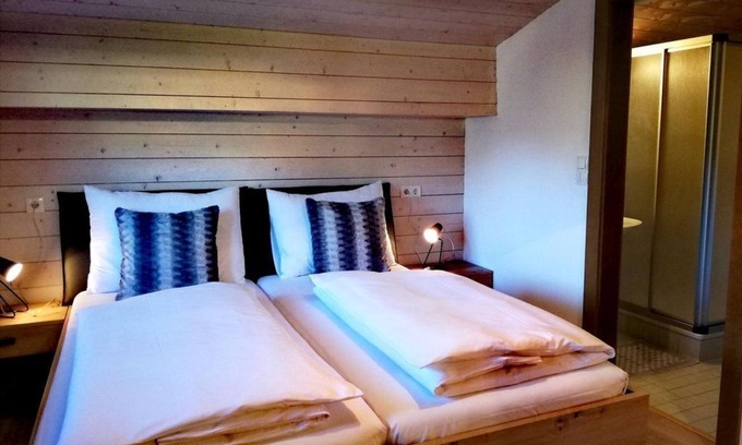 Wagrain Apartment | Apartment Nr.2/1 Schlafraum/dusche, WC - Haus Vordertiefenbach