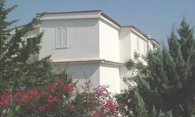 Defensola Villa | Apartment nr. 2 in Villa Daniel, surrounded by greenery in VIESTE Gargano in P.
