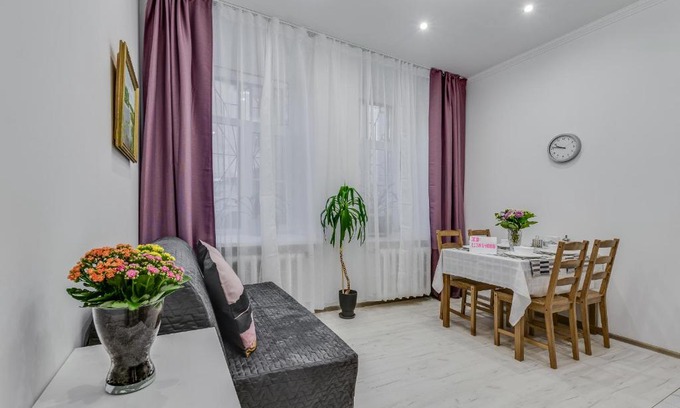 Aptekarskiy Ostrov Apartment | Apartment on Petrogradskaya