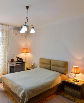 Kutaisi Apartment | Apartment on Rustaveli Avenue