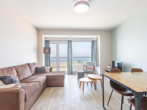 Middelkerke Apartment | Apartment on the 5th floor with sea view