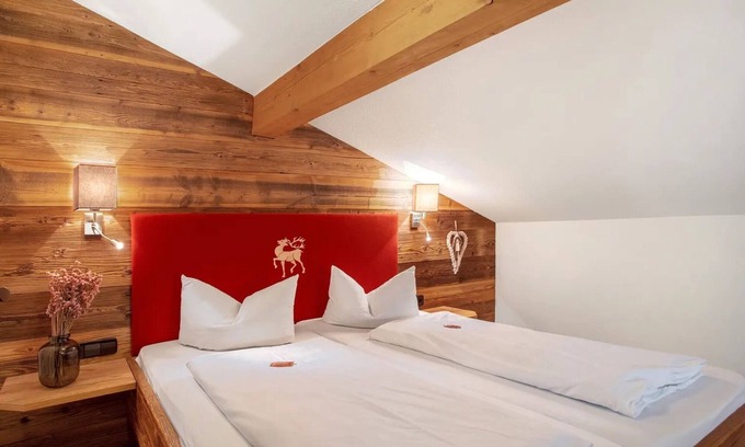 Reit im Winkl Apartment | Apartment 'Panorama - Appartement 7' with Mountain View, Private Terrace and Wi-Fi