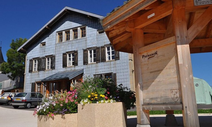 Premanon Apartment | Apartment Prémanon town center 6p