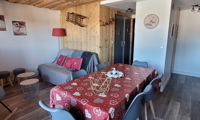 Le Praz de Lys Apartment | Apartment PRAZ DE LYS 6-8 people le VESINE