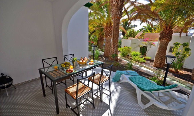 Bahia Calma House | Apartment pResidente-for 4 people-pool-terrace-fiber optic internet