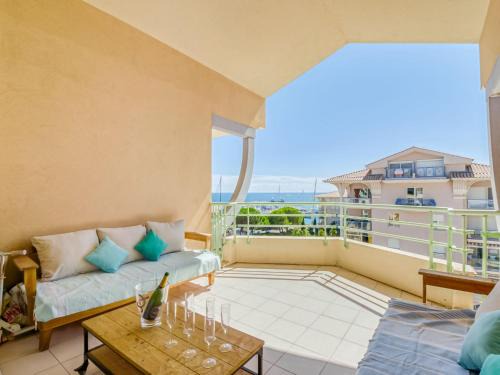 Frejus Port Apartment | Apartment Quartier Latin-11 by Interhome