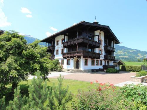Kapfing Apartment | Apartment Römerhof-4 by Interhome
