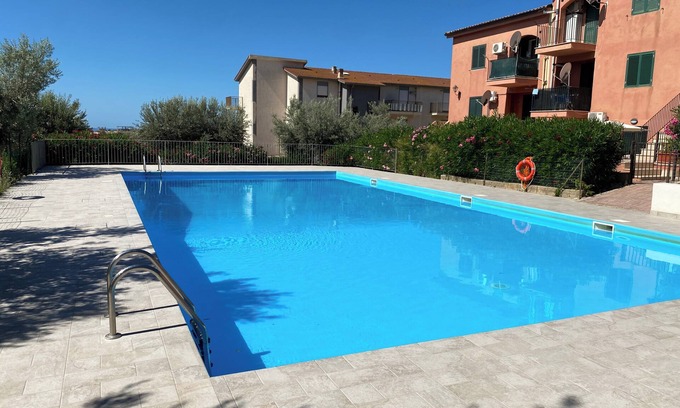 Realmonte Apartment | Apartment Sailing Yacht with outdoor swimmingpool