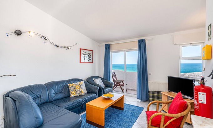 Salema Apartment | Apartment 'Salema Amazing View' with Sea View, Balcony and Wi-Fi