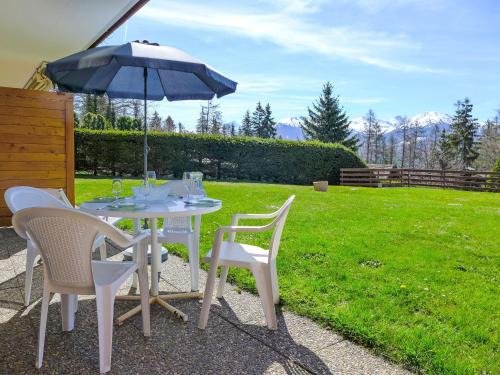 Lens Apartment | Apartment Santa Barbara 23 by Interhome
