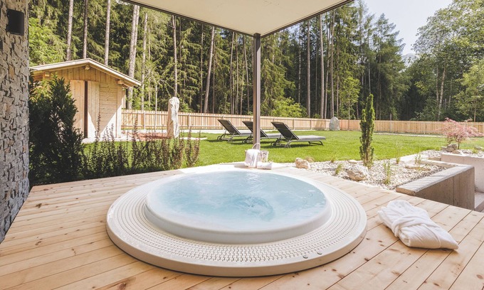 San Giovanni Apartment | Apartment 'Silva Forest' with Mountain View, Private Terrace and Wi-Fi
