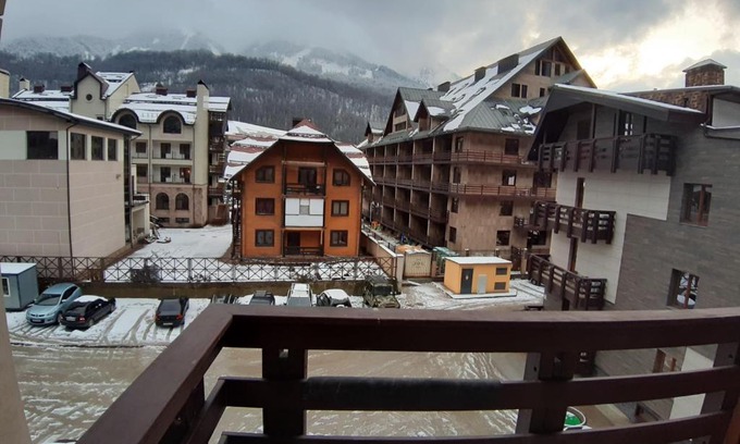 Gorki Gorod Apartment | Apartment Sky and Mountains