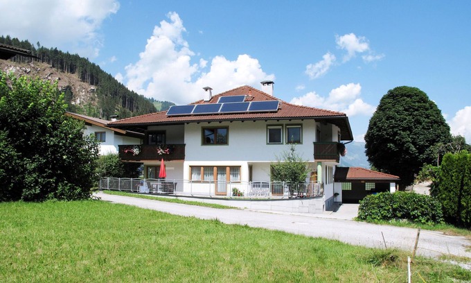 Zillertal Apartment | Apartment Sonne by Interhome