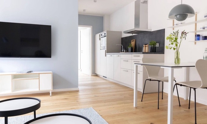 Bad St. Peter-Ording Apartment | Apartment 'Steuerbord' with Balcony and Wi-Fi