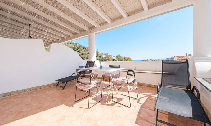 Lipari Historic Centre Apartment | Apartment 'Suite De Pasquale' with Sea View, Wi-Fi and Air Conditioning