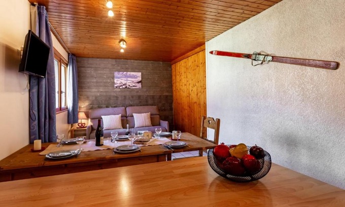 Les Almes Apartment | Apartment Super Tignes-2 by Interhome