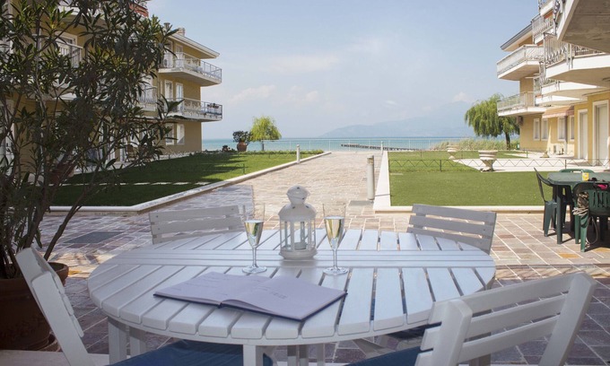 San Benedetto di Lugana Apartment | Apartment the Palace