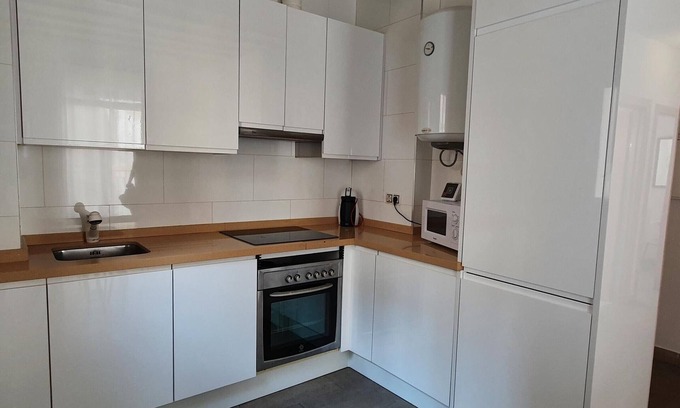 El Pilar Apartment | Apartment Valence, 2 bedrooms, 5 persons