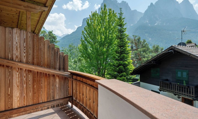Siusi Apartment | Apartment 'Villa Nussbaumer B' with Mountain View, Private Terrace and Wi-Fi