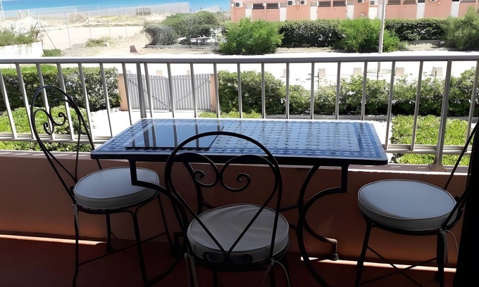 Giens Apartment | Apartment 'Vue Mer' with Sea View