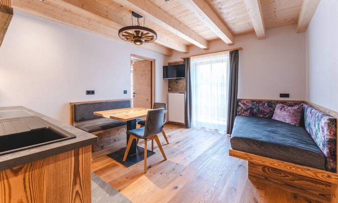 Sesto Apartment | Apartment 'Wiese' with Mountain View, Private Terrace and Wi-Fi