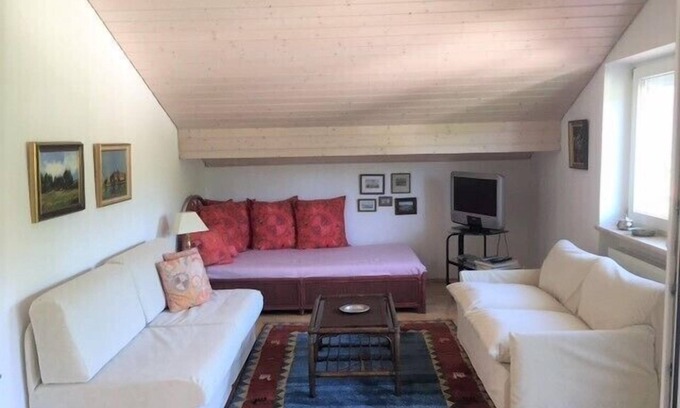 Prien am Chiemsee Apartment | Apartment with 1 sep. Bedroom, southwest-facing roof terrace, 58 sqm
