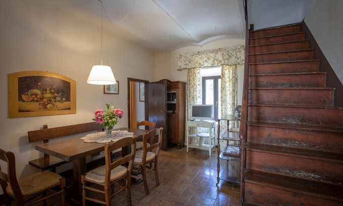Grotte di Castro Apartment | Apartment with access to swimming pool and tennis court