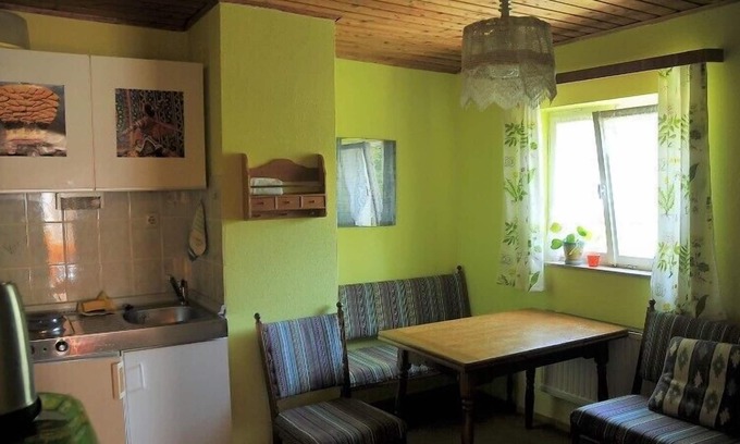 Reit im Winkl Apartment | Apartment with a view of nature