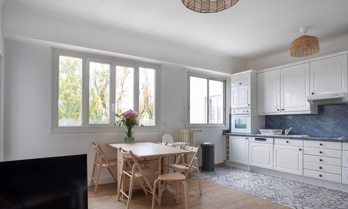 Liberation Apartment | Apartment with air conditioning Libération