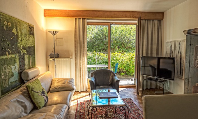 Telfes im Stubai Apartment | Apartment with garden & SWIMMING POOL, pets allowed, mountain railways for free
