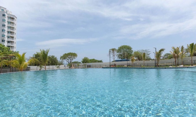 Papare Apartment | Apartment with balcony and incredible view, swimming pool and beach