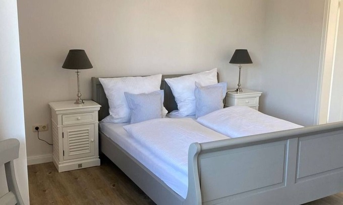 Puttgarden Apartment | Apartment with balcony - app 10 - Hus lake view
