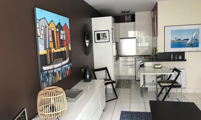Arcachon Apartment | Apartment with direct access to the beach in Arcachon parking and wifi included