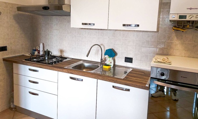 Sud-Est Apartment | Apartment with front-back garden, garage just a few minutes from the centre