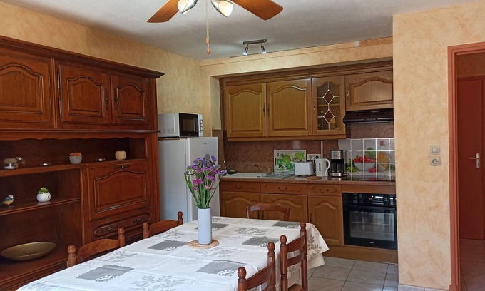 Puivert Apartment | Apartment with garage in Puivert 5 minutes walk from the lake