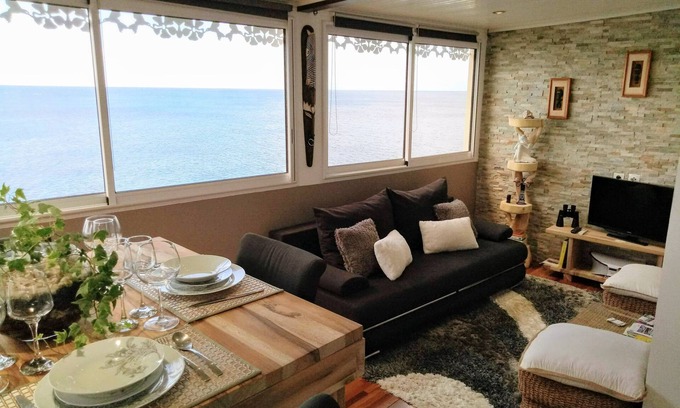 Schoelcher Apartment | Apartment with panoramic view of the Caribbean Sea!