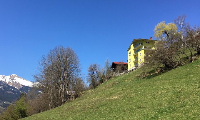 Bad Hofgastein Apartment | Apartment with stunning panoramic views for 4 people in an exposed location