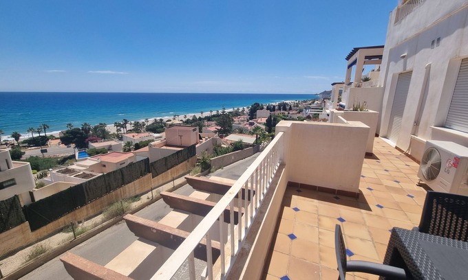 Ventanicas-El Cantal Apartment | Apartment with spectacular views only 150m from the Beach with WIFI and parking