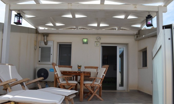 Punta Secca Condo | Apartment with terrace less than 100 from the sea.