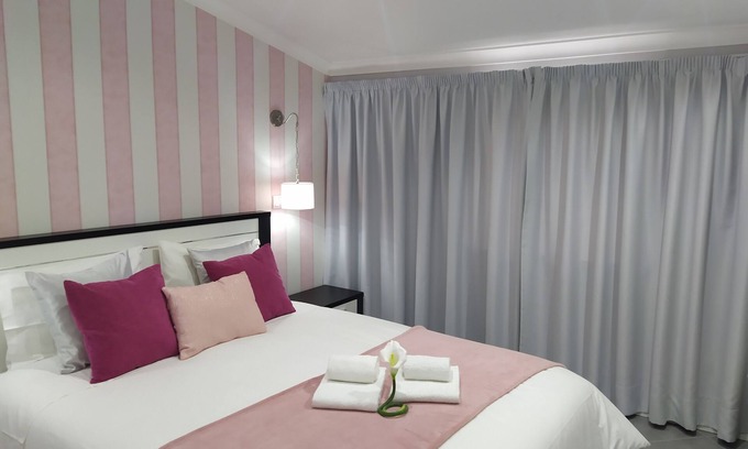 Nazare Apartment | apartment with terrace by the beach