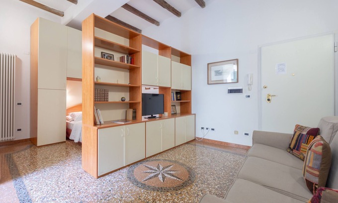 Historic Center Apartment | Apartment with Terrace