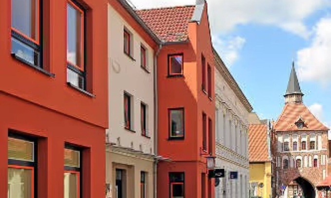 Stralsund Apartment | Apartment 'Wohnungen 'am Kütertor' - Wikinger' with Private Terrace and Wi-Fi