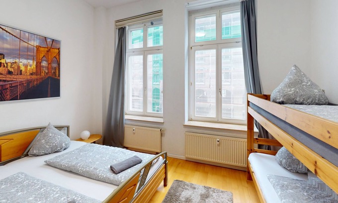 Zentrum-Nord Apartment | Apartment 'Zentrales Loft Mitten In Leipzig' with Wi-Fi